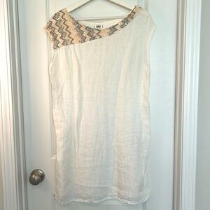 White linen mini dress size M